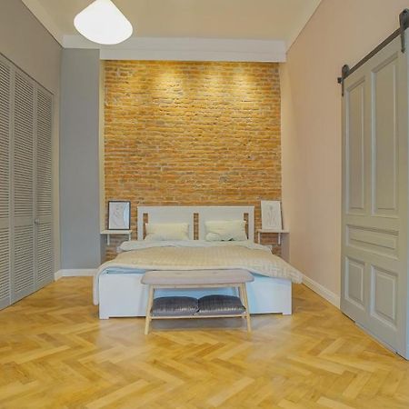 Апартаменты Coroni Republic Apart Брашов Экстерьер фото
